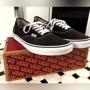 Vans Authentic Black - Size 10.5